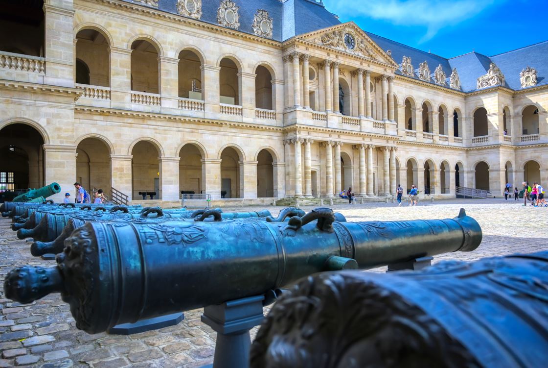 les invalides Paris